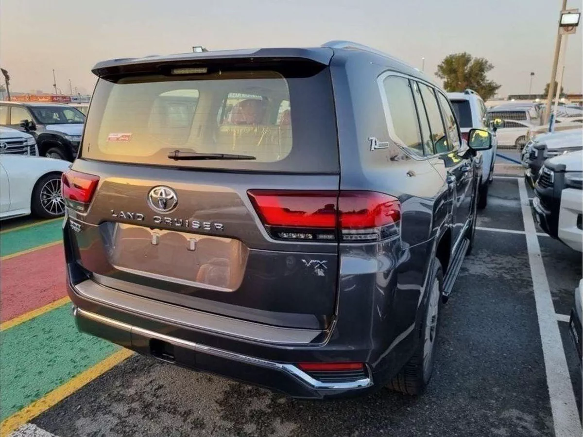 Toyota Land Cruiser VXR Vx 3.3 deisel-2-0