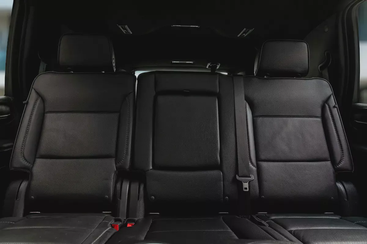 3,330 P.M | Yukon Denali | 0% Downpayment | IMPECCABLE!-11-11