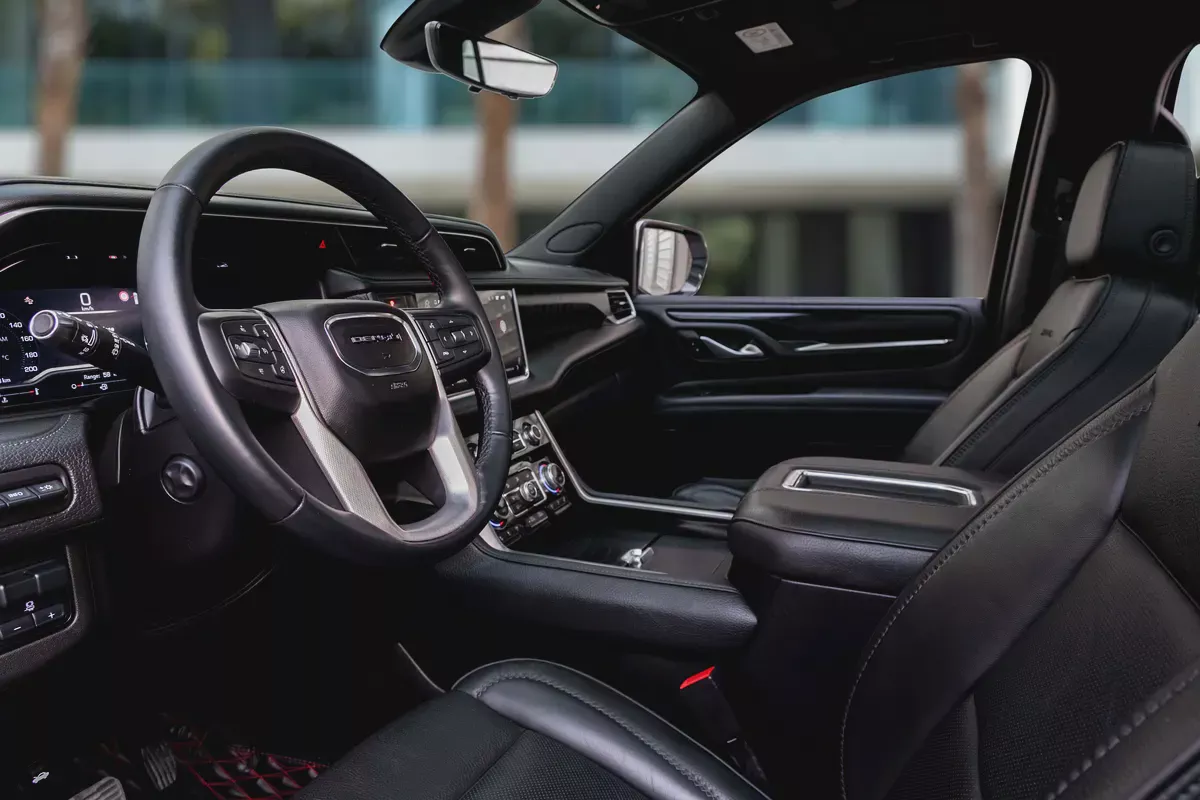 3,330 P.M | Yukon Denali | 0% Downpayment | IMPECCABLE!-8-8