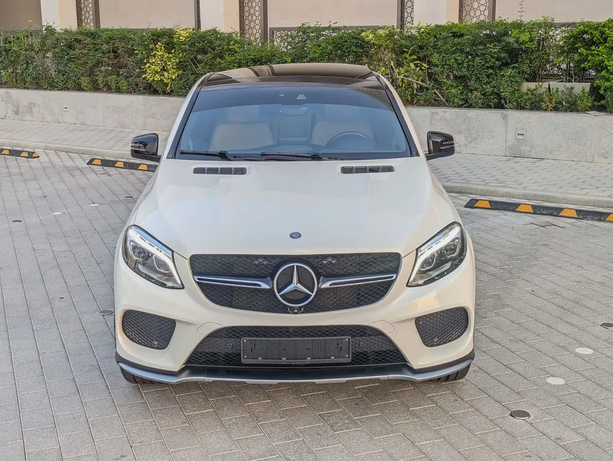 MERCEDES-BENZ 2016 GLE COUPE GLE 43
AMG GCC IN EXCELLENT CONDITION