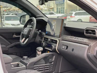 TOYOTA TACOMA MODEL 2024 LIMITED FULL OPTION-13