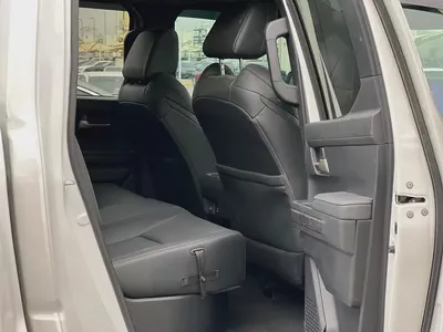 TOYOTA TACOMA MODEL 2024 LIMITED FULL OPTION-8
