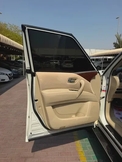 Nissan Patrol SE 2018 | GCC Specs | Well Maintained-10