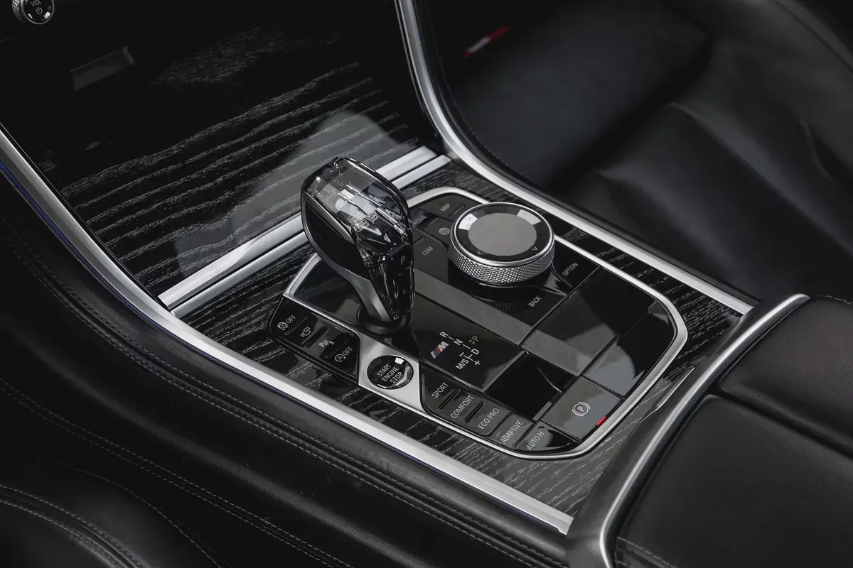 3,819 P.M |  M850i XDrive | 0% Downpayment | BMW History (AGMC)-9-9