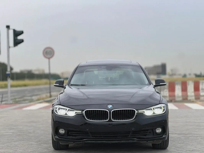 BMW 3-Series 318ci 2018 GCC Specs - Excellent Condition-0