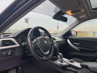 BMW 3-Series 318ci 2018 GCC Specs - Excellent Condition-9