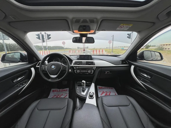 BMW 3-Series 318ci 2018 GCC Specs - Excellent Condition