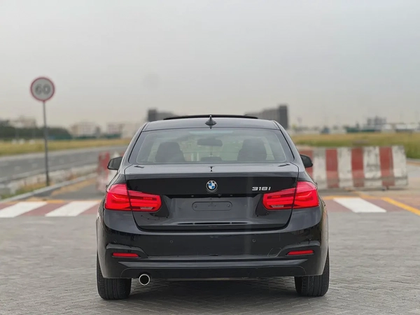 BMW 3-Series 318ci 2018 GCC Specs - Excellent Condition