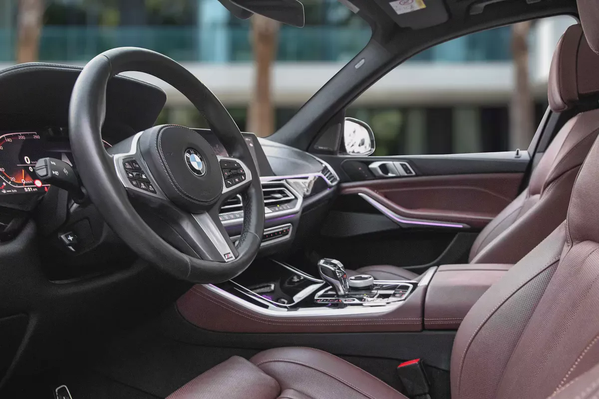 2,693 P.M | M-Kit | Full BMW History (AGMC) | 0% Downpayment-8-8