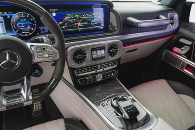 2020 Mercedes-Benz G63 AMG / Mercedes- Benz Warranty / Full Service History-8