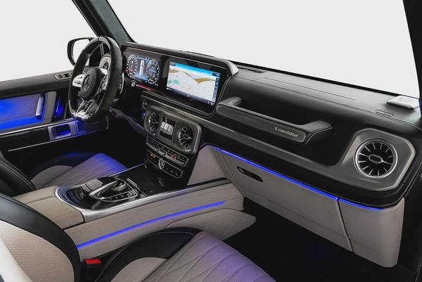 2020 Mercedes-Benz G63 AMG / Mercedes- Benz Warranty / Full Service History
