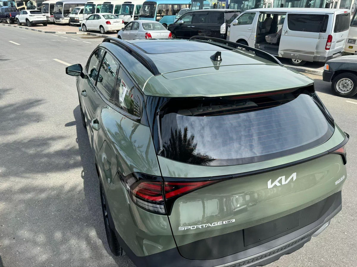 New 2026 Kia Sportage in Green-8-8