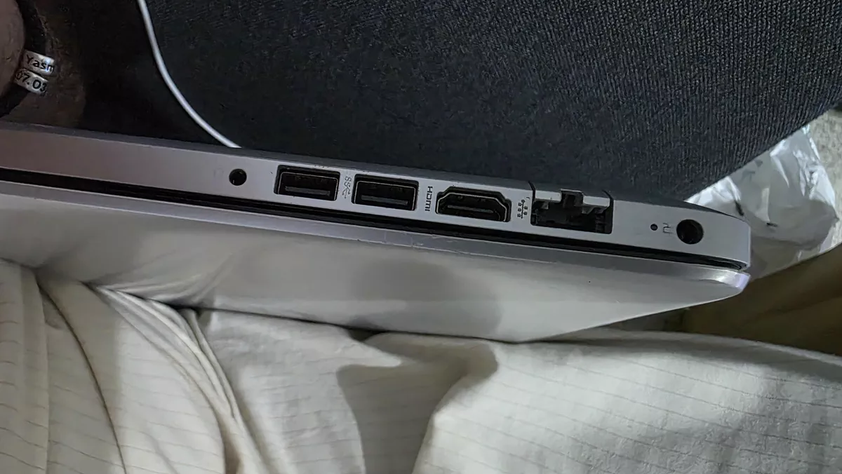 HP Laptop core i5-2-2