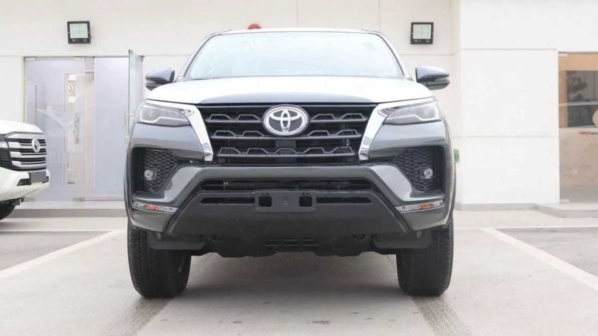 Toyota Fortuner VX2 FORTUNER  4.0L V6 PETROL-1-0