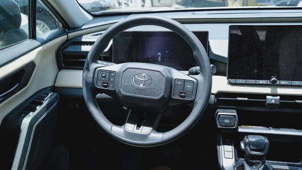 Toyota Rav 4 XLE 2026 - GCC Specs - Brand New!