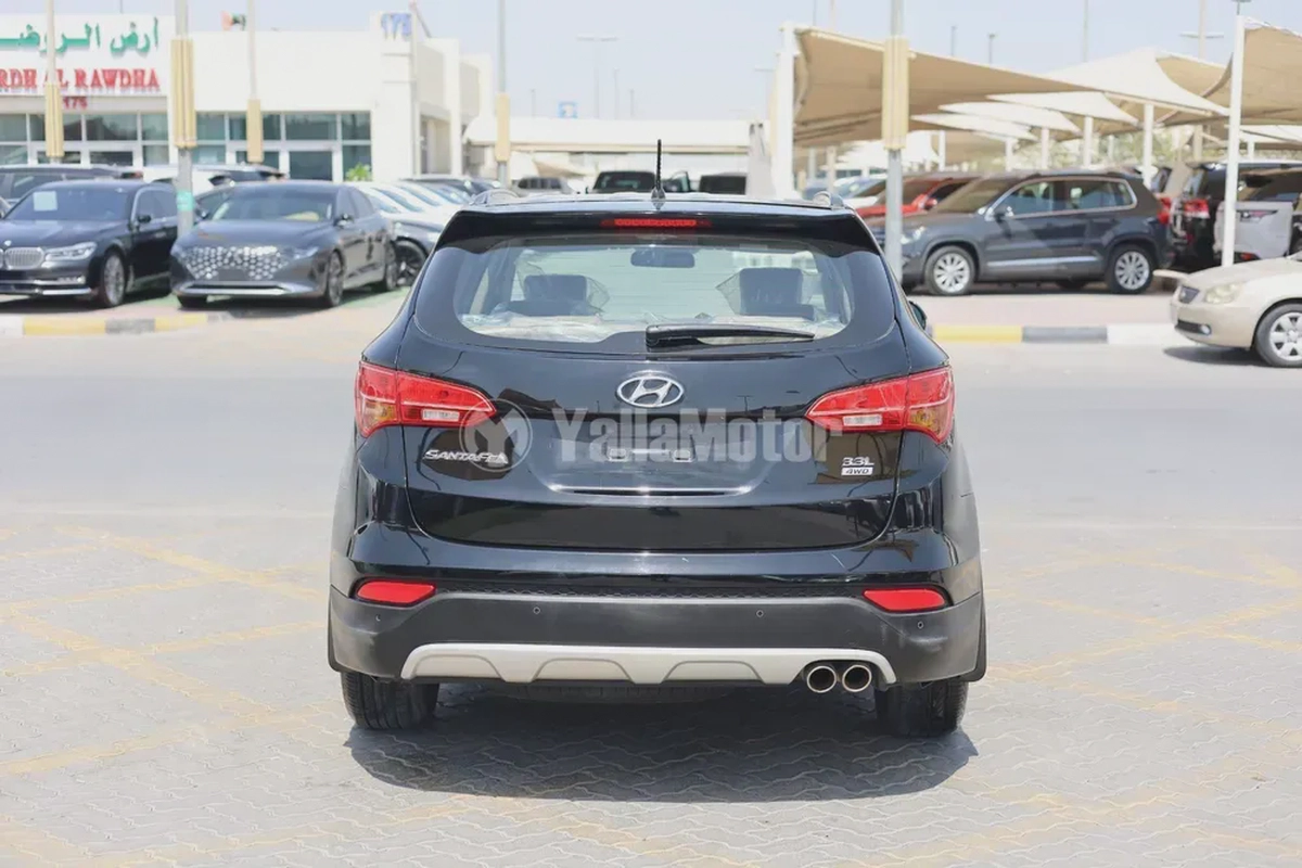 Used Hyundai Santa Fe 3.5L Mid AWD 2015-5-5
