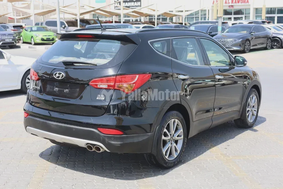 Used Hyundai Santa Fe 3.5L Mid AWD 2015-7-7