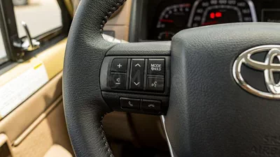 Toyota Land Cruiser Pickup 70 LC79 LX Toyota Land Cruiser 79 SC | 2-YEAR WARRANTY + SERVICE AVAILABLE | IN-HOUSE FINANCING | 0% DO-18