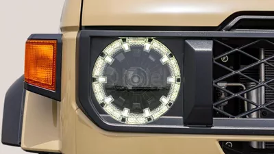 Toyota Land Cruiser Pickup 70 LC79 LX Toyota Land Cruiser 79 SC | 2-YEAR WARRANTY + SERVICE AVAILABLE | IN-HOUSE FINANCING | 0% DO-2