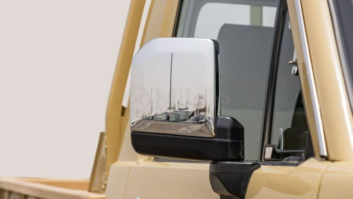 Toyota Land Cruiser Pickup 70 LC79 LX Toyota Land Cruiser 79 SC | 2-YEAR WARRANTY + SERVICE AVAILABLE | IN-HOUSE FINANCING | 0% DO-3-0