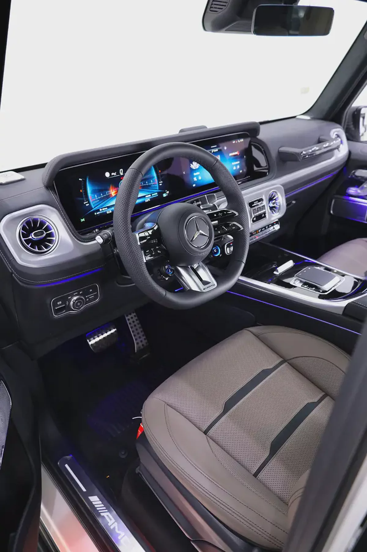 Mercedes benz G63 AMG 2026 DOUBLE NIGHT PACKAGE FULLY LOADED-4-4