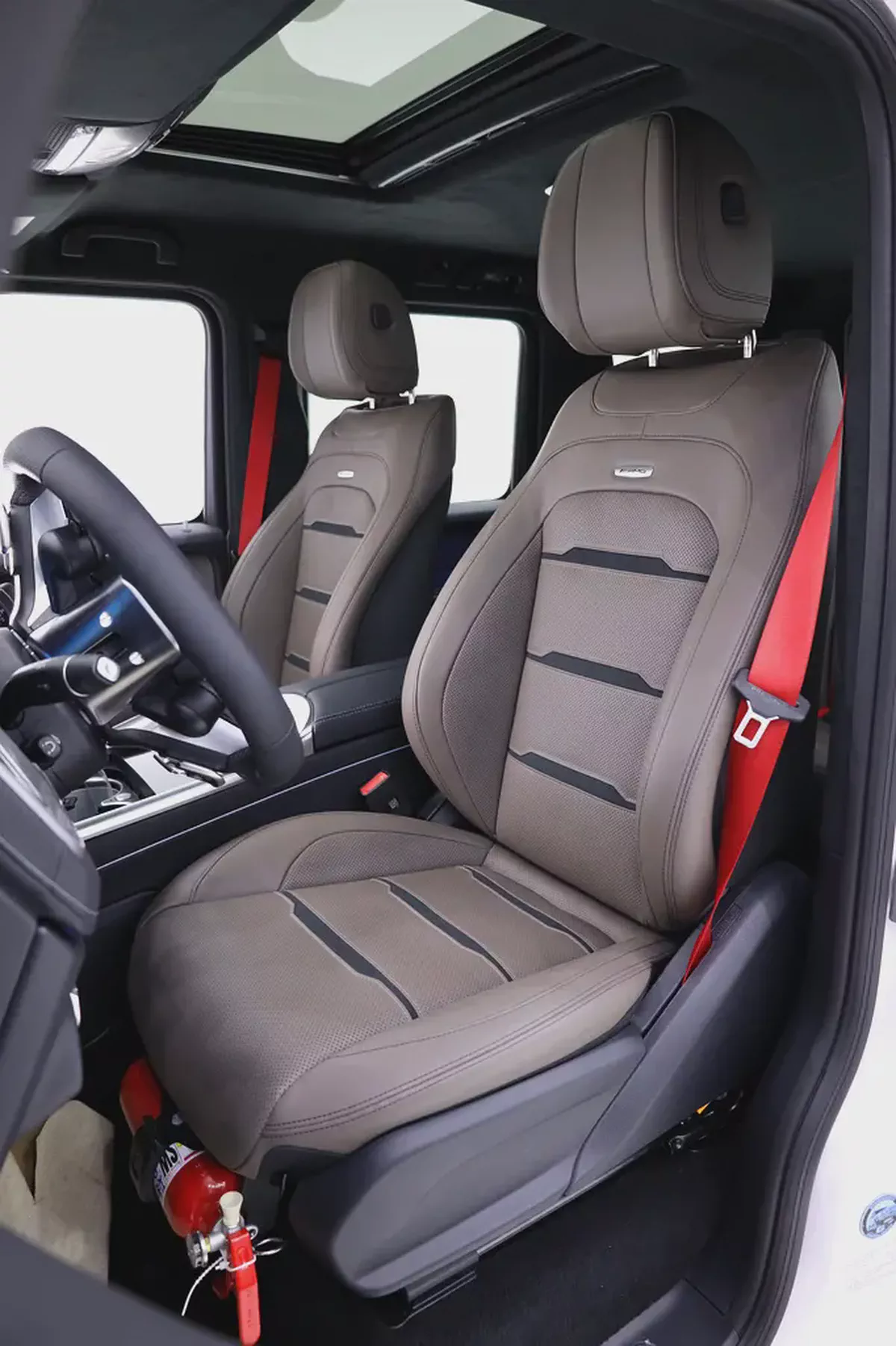 Mercedes benz G63 AMG 2026 DOUBLE NIGHT PACKAGE FULLY LOADED-5-5