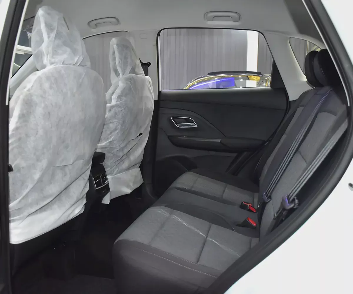AED 950 EMi for 5Yrs | MG ZS 1.5L ( 2026 Model ) in White Color GCC Specs-15-15