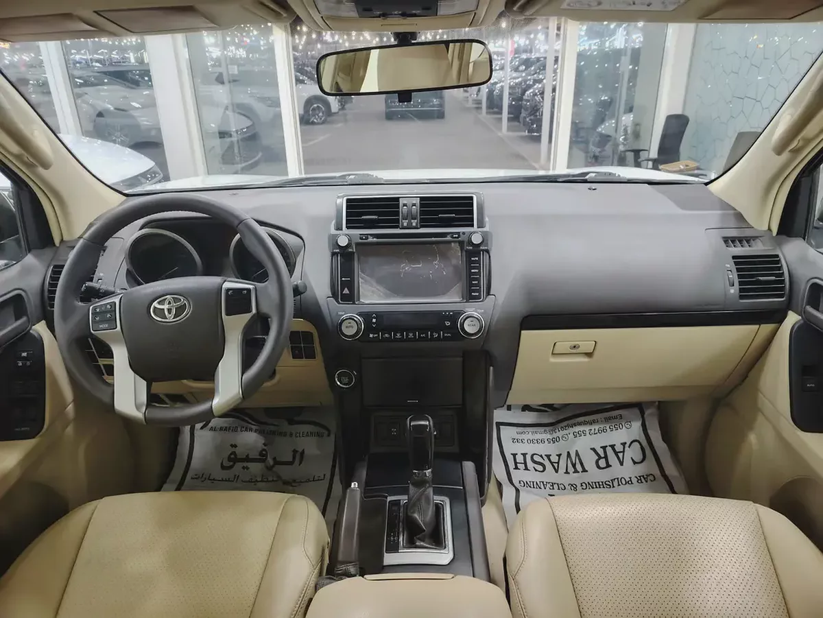 Toyota Prado GXR 2015 | GCC Specs | Excellent Condition-15-15