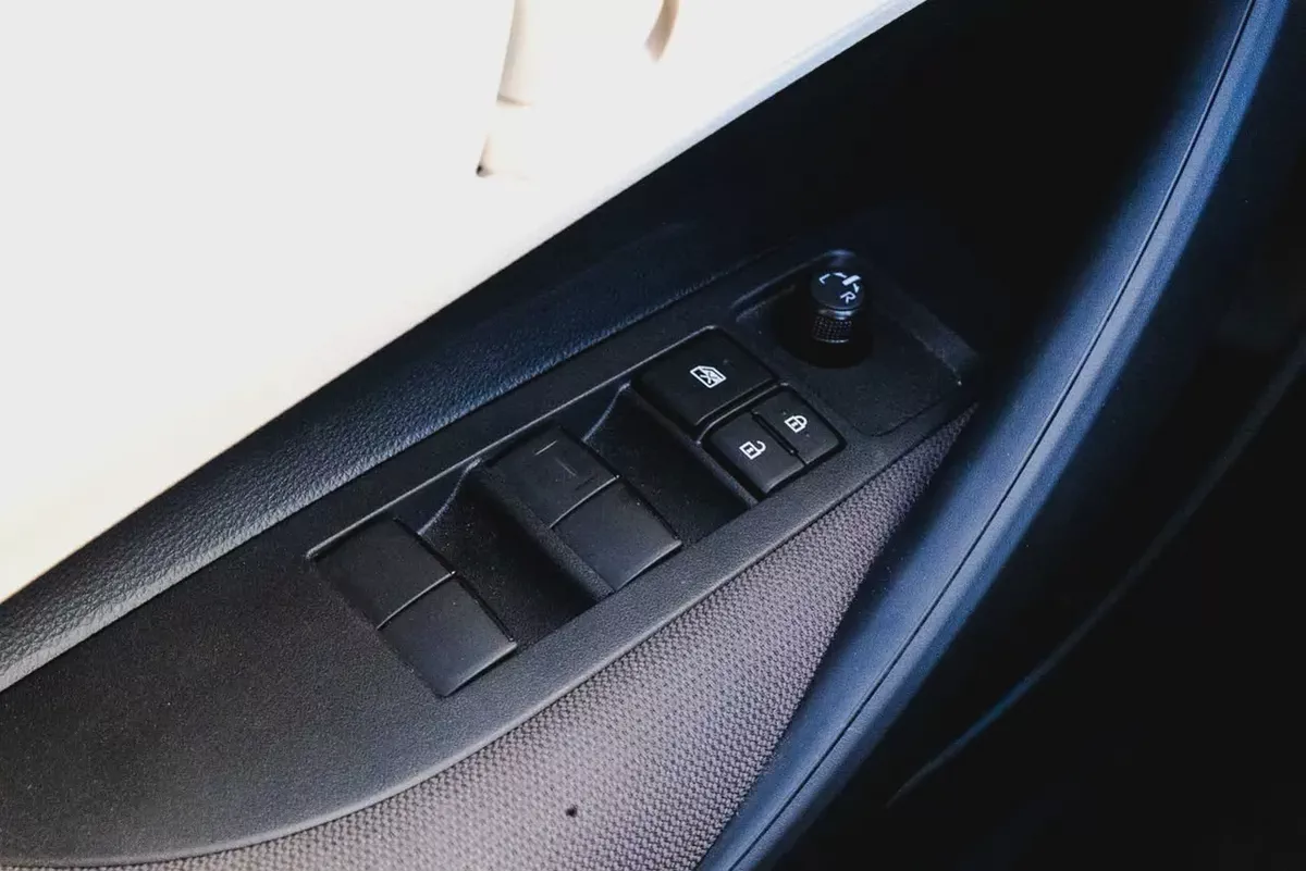 Toyota Corolla XLI 2026 - GCC Specs - Brand New Condition-12-12