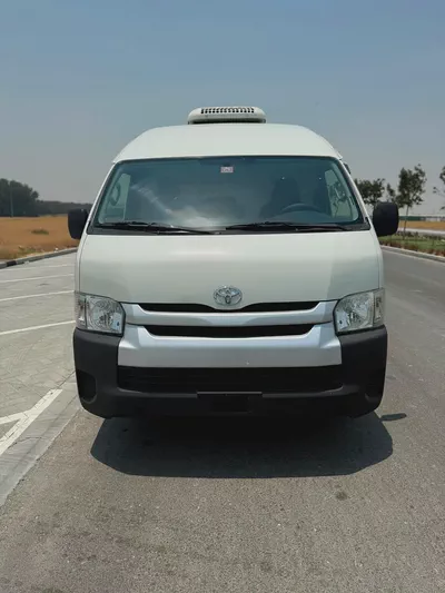 Toyota Hiace GLX 2017 GCC Specs-1