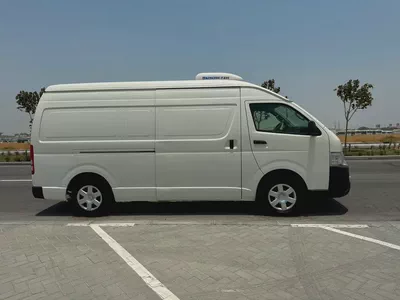 Toyota Hiace GLX 2017 GCC Specs-3