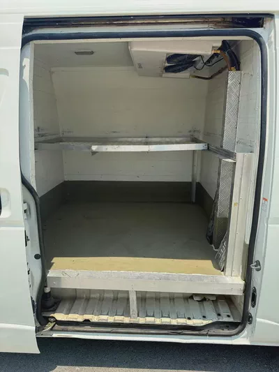 Toyota Hiace GLX 2017 GCC Specs-8