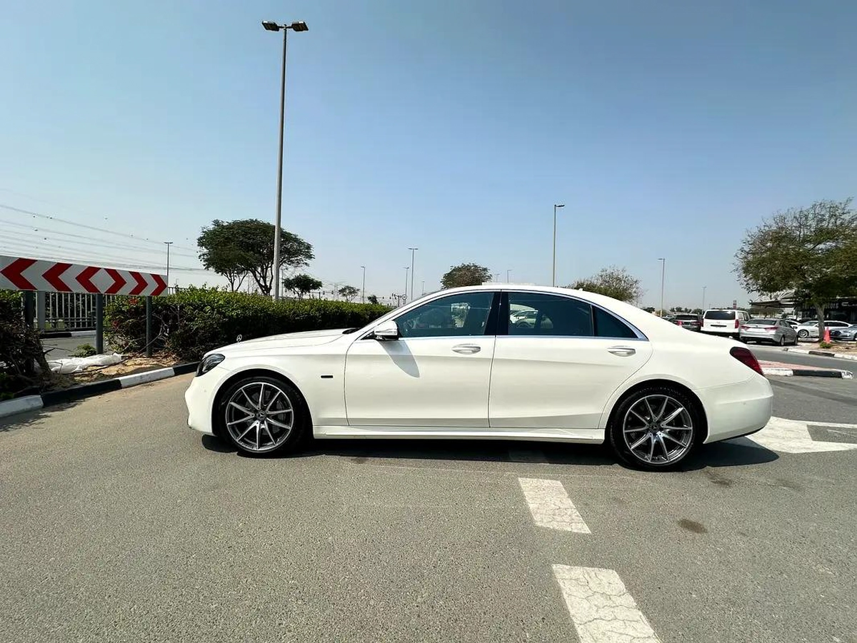 Mercedes S560e 2020 GCC-8-8