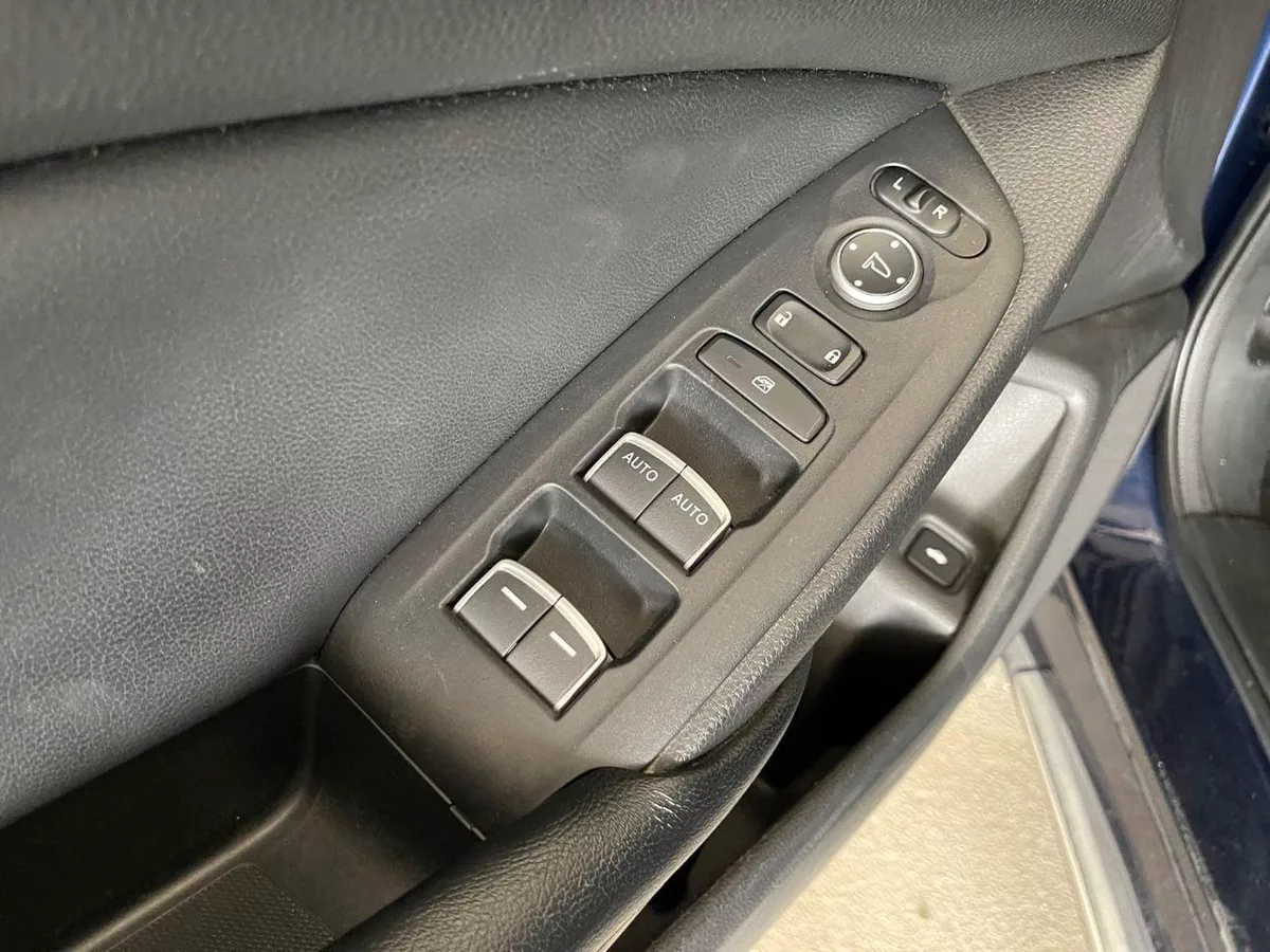 Honda Accord 2.0l hybrid touring Hybrid Touring-11-0