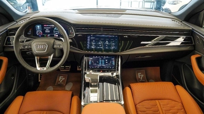 Audi RSQ8 RALLYE PLUS STD TFSI quattro 4.0L - Audi RSQ8 - 2025-4