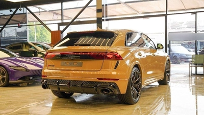 Audi RSQ8 RALLYE PLUS STD TFSI quattro 4.0L - Audi RSQ8 - 2025-17