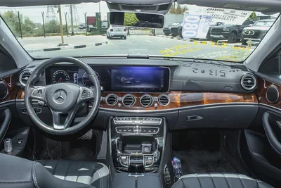 2017 - E400 - IMMACULATE CONDITION - ONLY 16,000 KM DONE-12