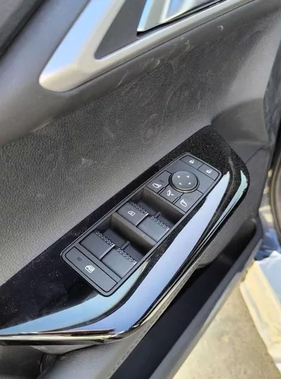 Mitsubishi Xforce H LINE Mitsubishi XFORCE H-LINE 1.5L SUV FWD 5Doors-13