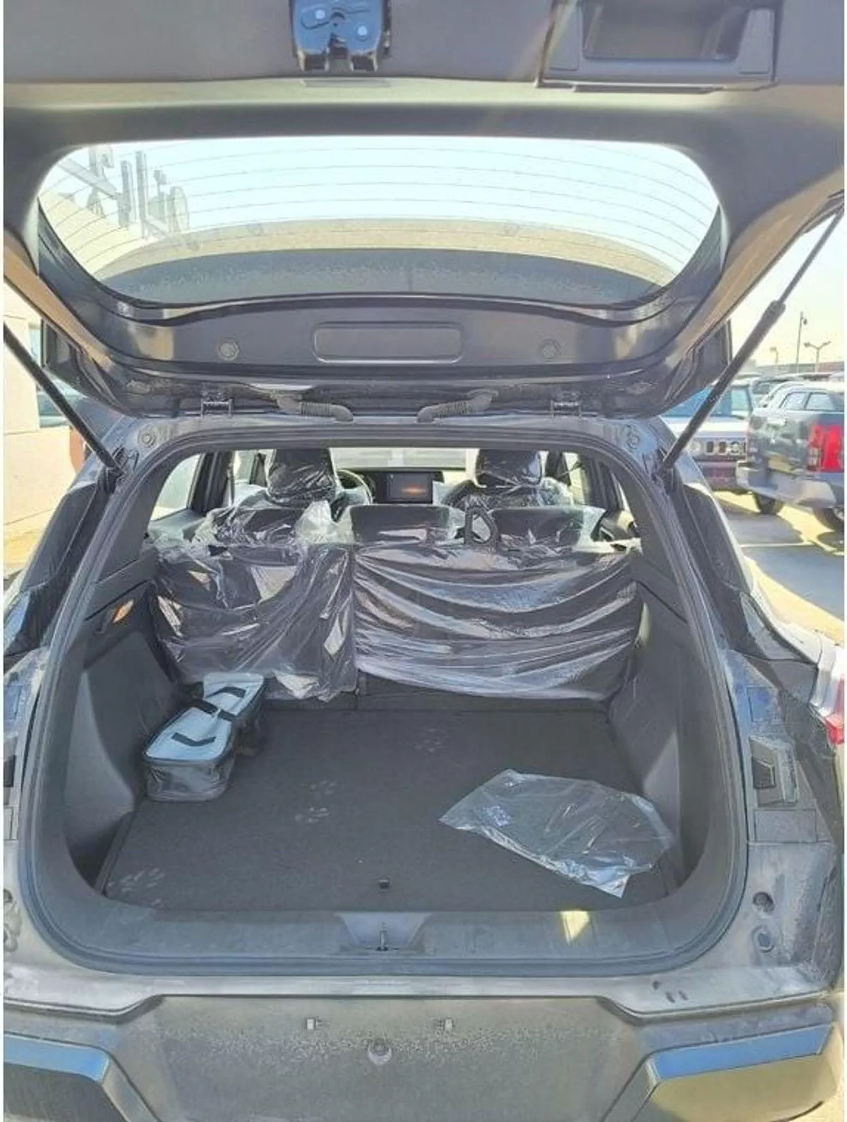 Mitsubishi Xforce H LINE Mitsubishi XFORCE H-LINE 1.5L SUV FWD 5Doors-17-0