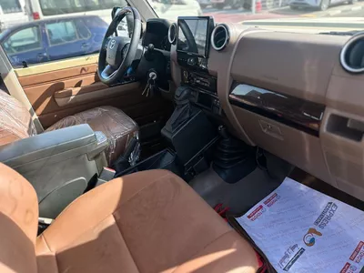 Toyota Land Cruiser Pick Up-7