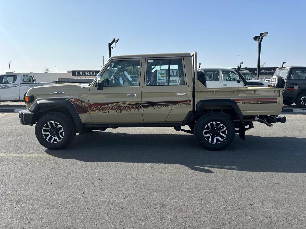 Toyota Land Cruiser Pick Up-13-0