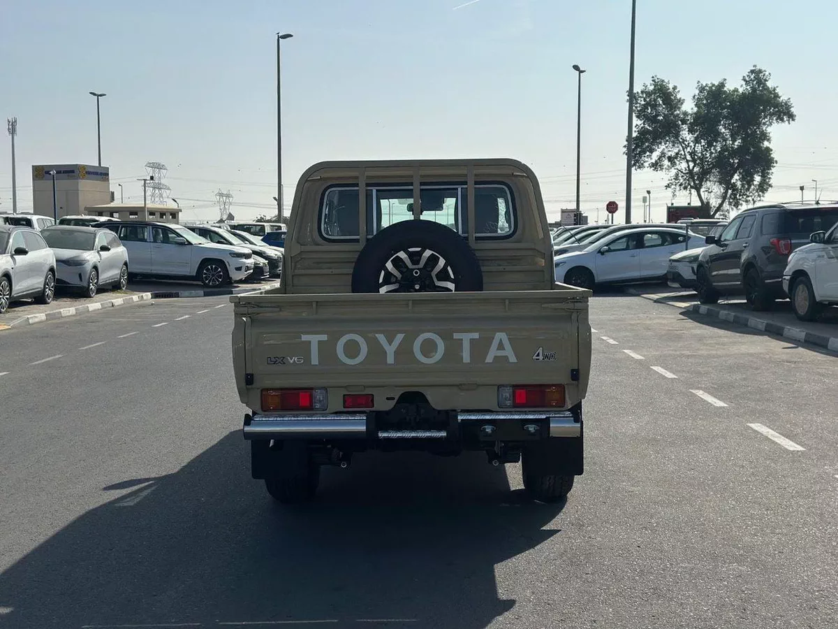 Toyota Land Cruiser Pick Up-14-0