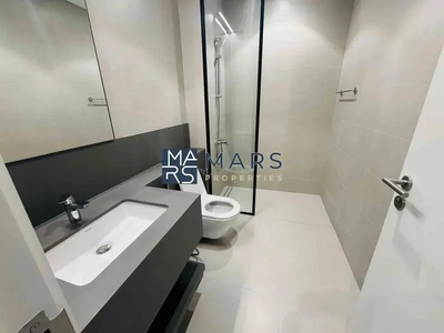 Brand new 4 bedroom corner unit with majlis in Robinia for rent just 195k-8
