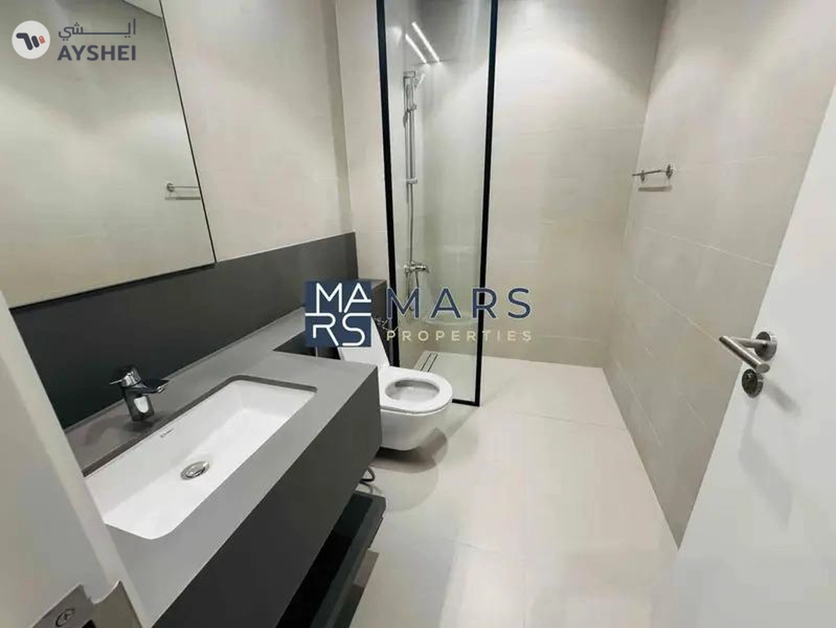 Brand new 4 bedroom corner unit with majlis in Robinia for rent just 195k-8-8