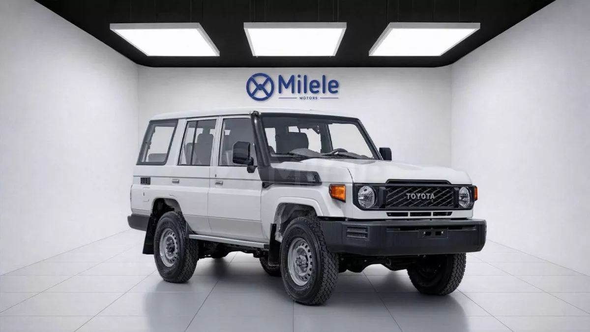 Toyota Land Cruiser 70 TOYOTA LAND CRUISER 76