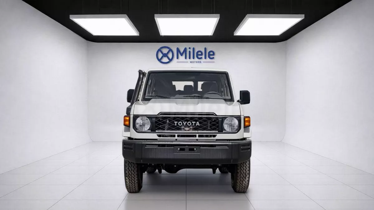 Toyota Land Cruiser 70 TOYOTA LAND CRUISER 76-1-0
