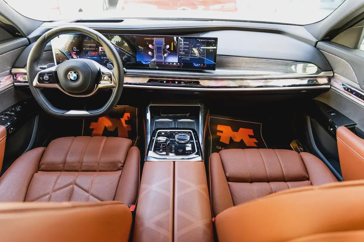2026 BMW 735i Excellence | GCC Specs | 2,527 KM | 2 Years Warranty | AED 365,000-9-9