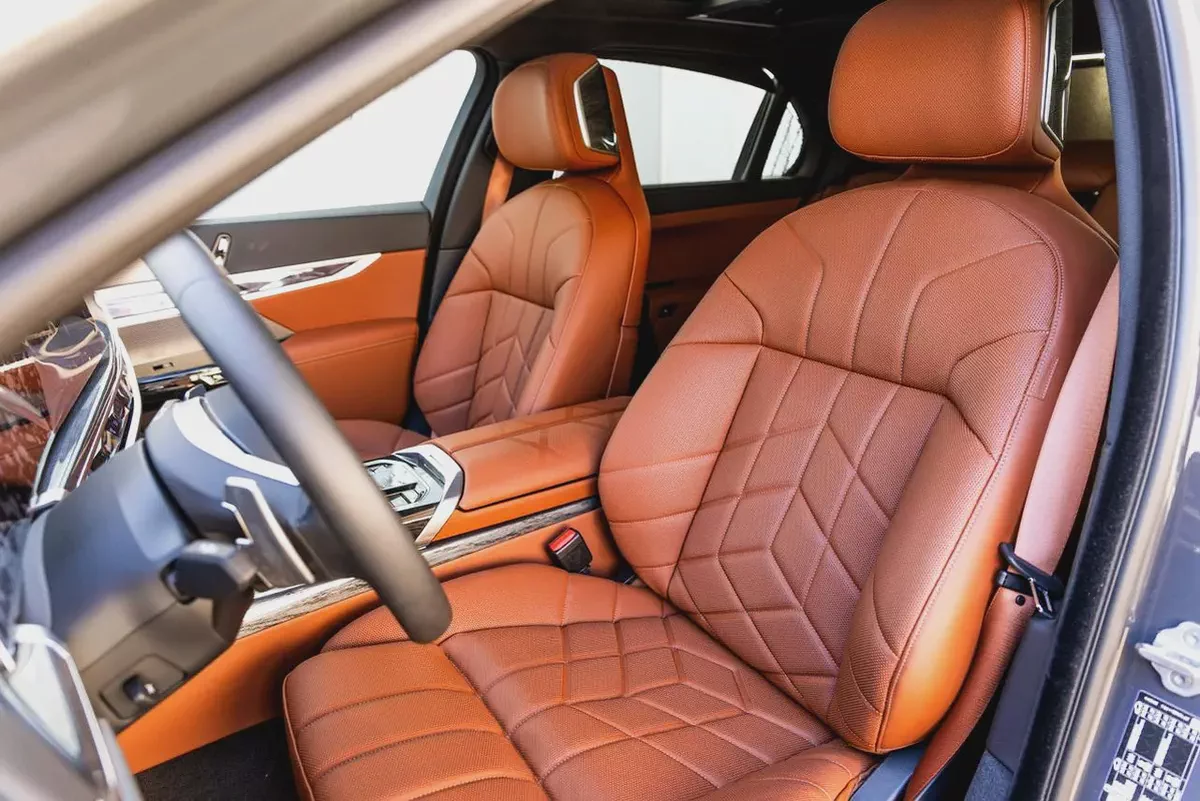 2026 BMW 735i Excellence | GCC Specs | 2,527 KM | 2 Years Warranty | AED 365,000-15-15