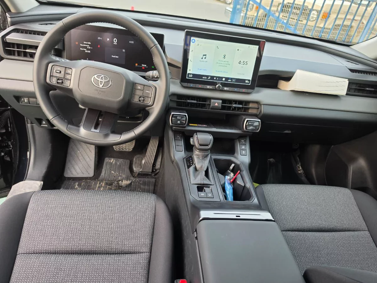 Toyota RAV4 AXAL64 Hybrid 2026 – 2.5L AWD | Hybrid-10-10