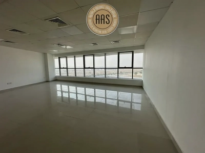 Luxurious Office For Rent With All Facilities-1